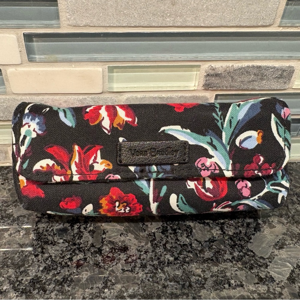 Vera Bradley Kiss Me Twice Perennials Nior